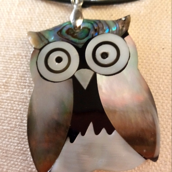 Hand Crafted Jewelry - MOSAIC HANDMADE OWL ABALONE, M O P, AND ONYX.INLAY. 24-IN ADJUSTABLE LEATHER COR